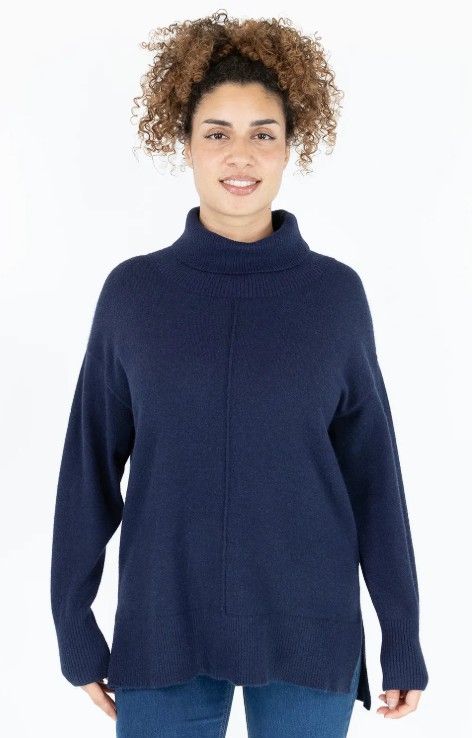 MAGLIONE A COLLO ALTO IN FILATO