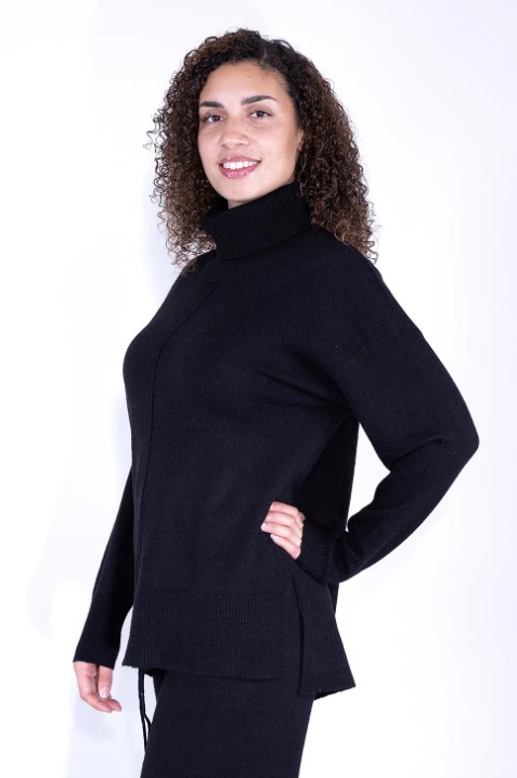 MAGLIONE A COLLO ALTO IN FILATO - immagine 5