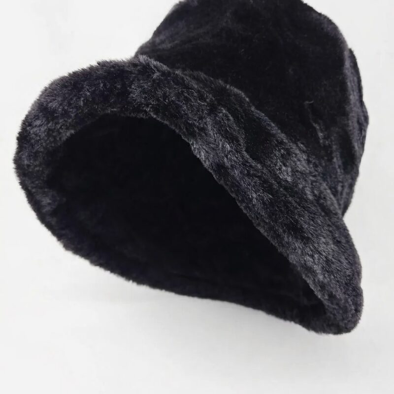 CAPPELLO BUCKET IN ECOPELLICCIA