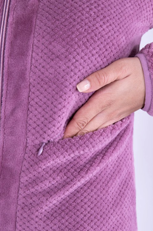 MAGLIA A ORSETTO CON INSERTO A CONTRASTO - immagine 4
